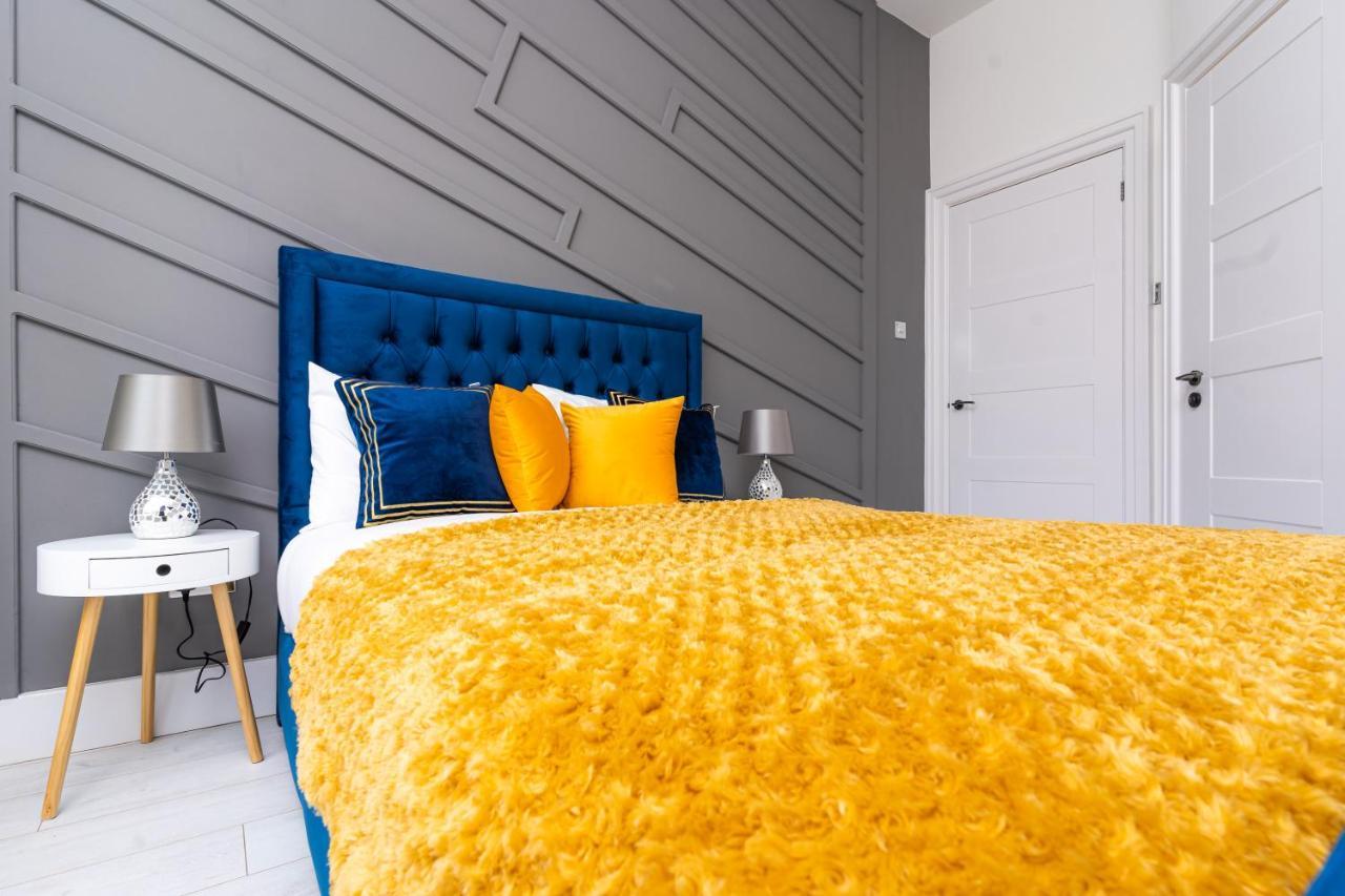 Cheerful 2 Bedroom Homely Apartment, Sleeps 6 Guest Comfy, 3X Double Bed, Parking, Free Wifi, Suitable For Business, Leisure Guest,Glasgow, Glasgow West End, Near City Centre 외부 사진